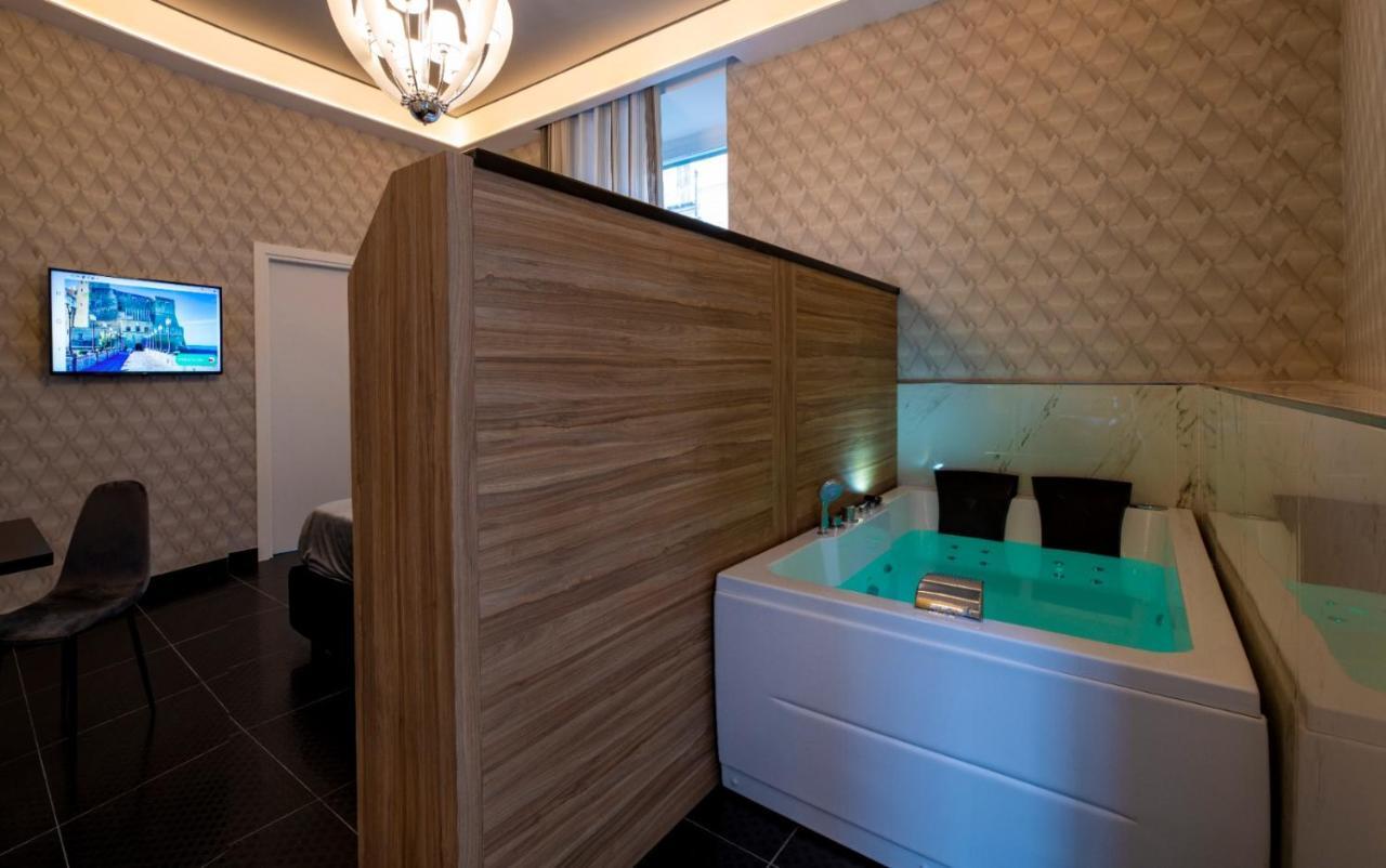 Bed & Breakfast Luna Luxury Naples
