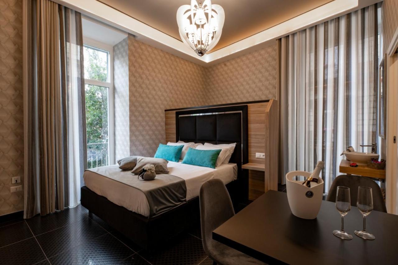 Bed & Breakfast Luna Luxury Naples