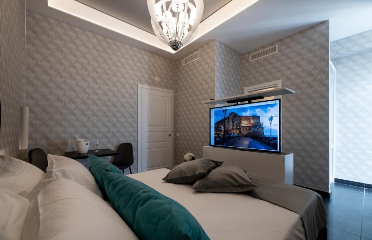 Luna Luxury * Naples