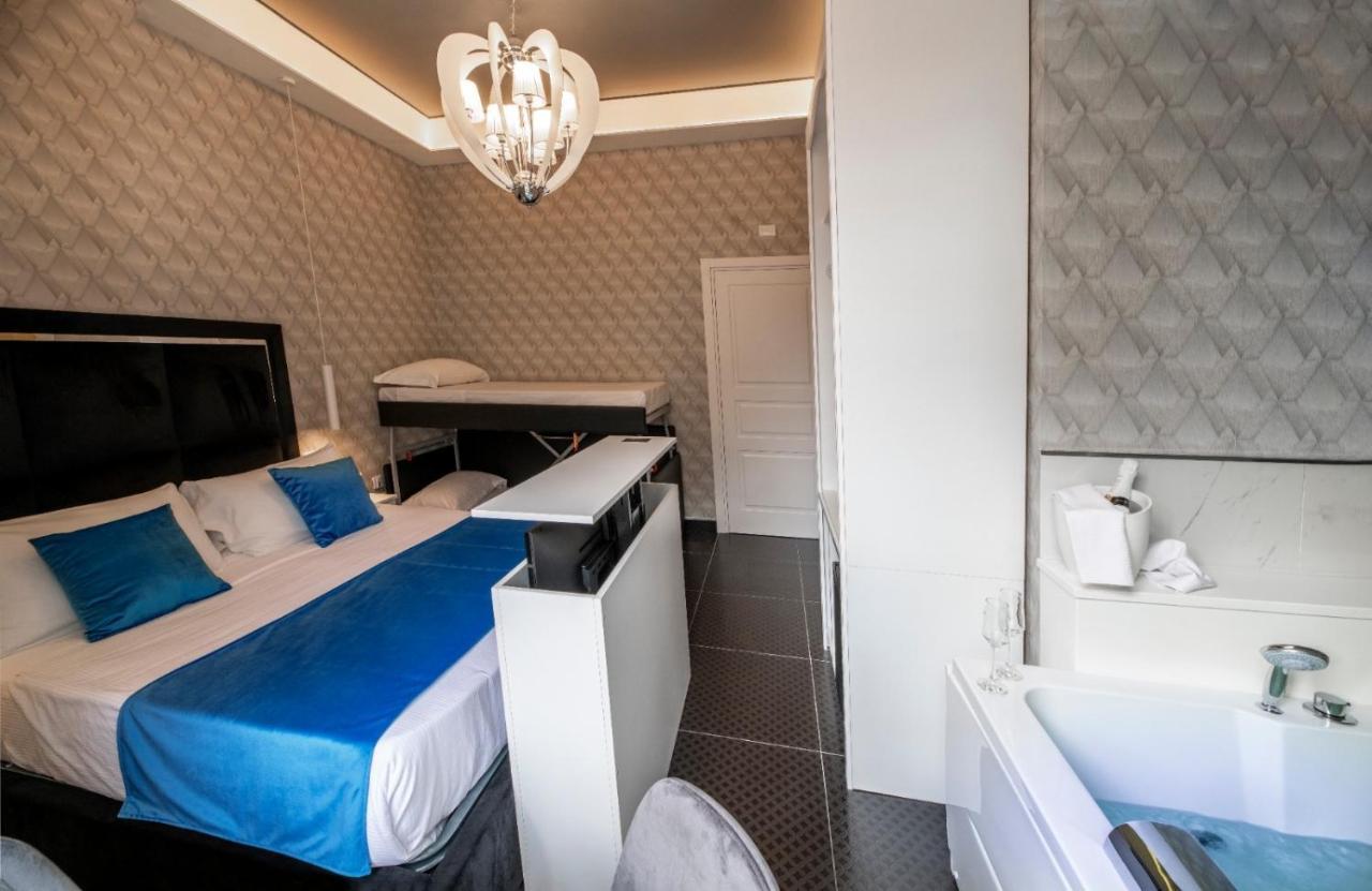 Luna Luxury Naples