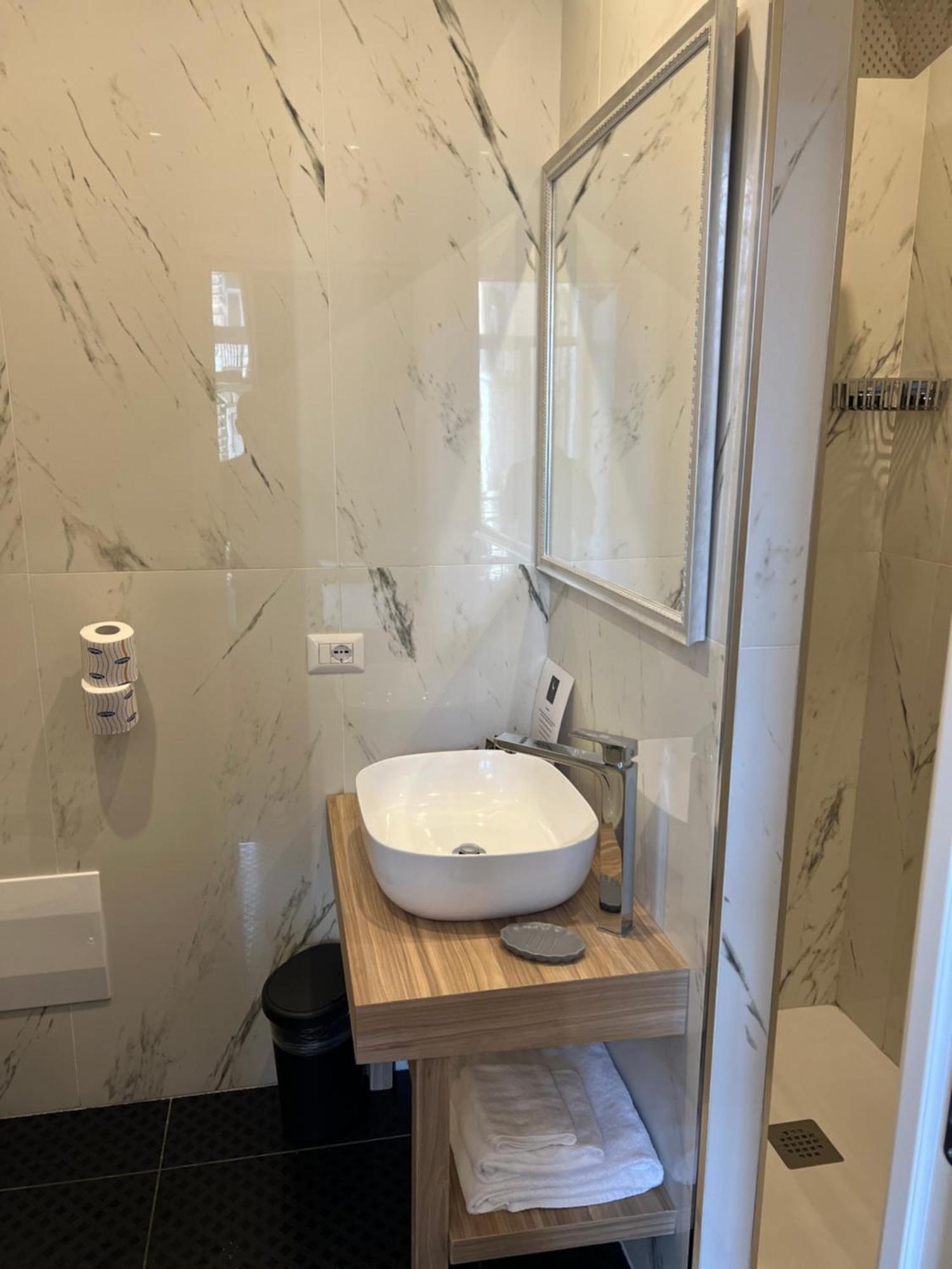Bed & Breakfast Luna Luxury *